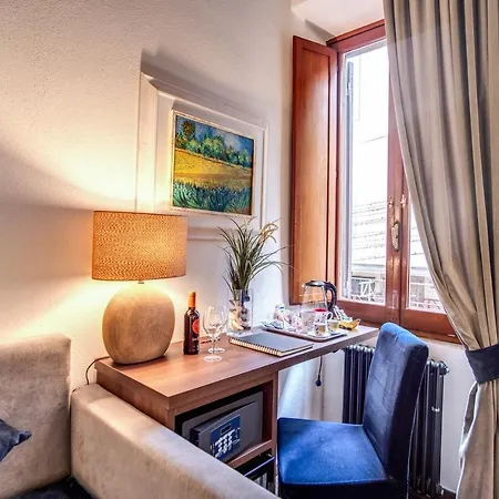 Tritone House Rome