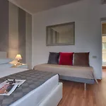 Гостевой дом Tritone House Рим
