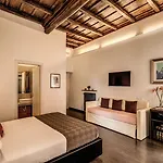 Tritone House