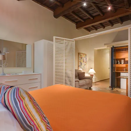 Tritone House Roma