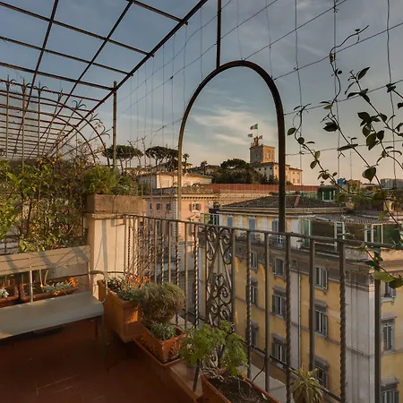 Casa de hóspedes Tritone House 4*