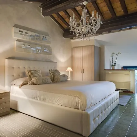 Tritone House Guest house Rome